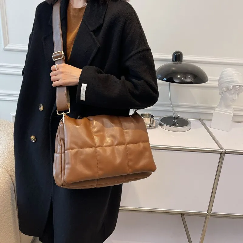 Christmas Gift Casual Quilted Women Crossbody Bag Designer Cotton Padded Shoulder Bag Brands Pad Square Bags for Women Handbags 2021 Tote Lady