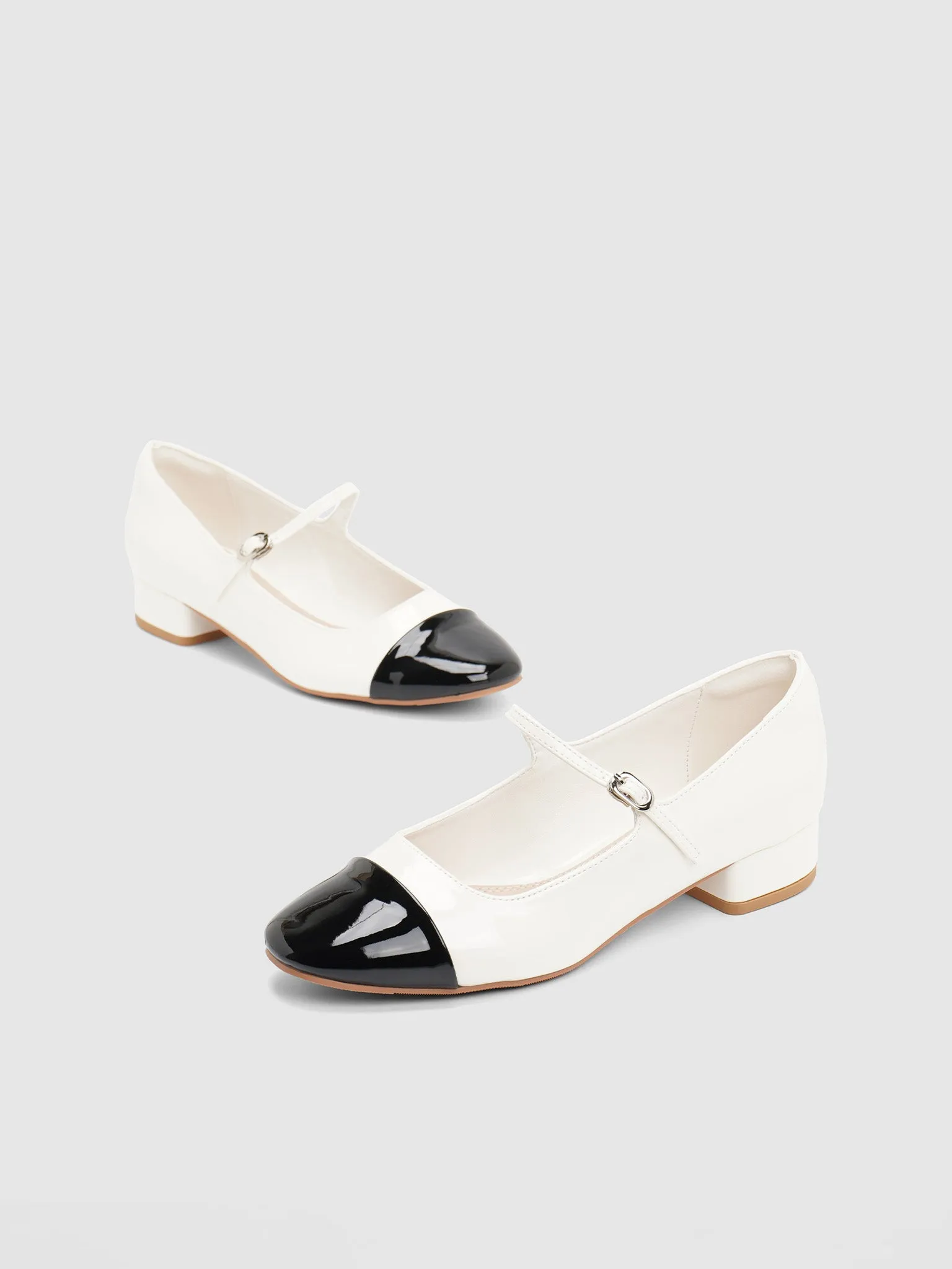 Conrad Mary Jane Pumps