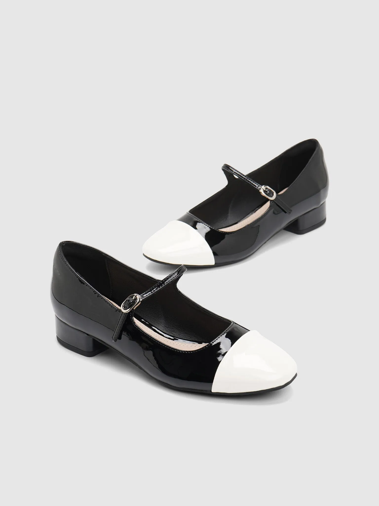 Conrad Mary Jane Pumps