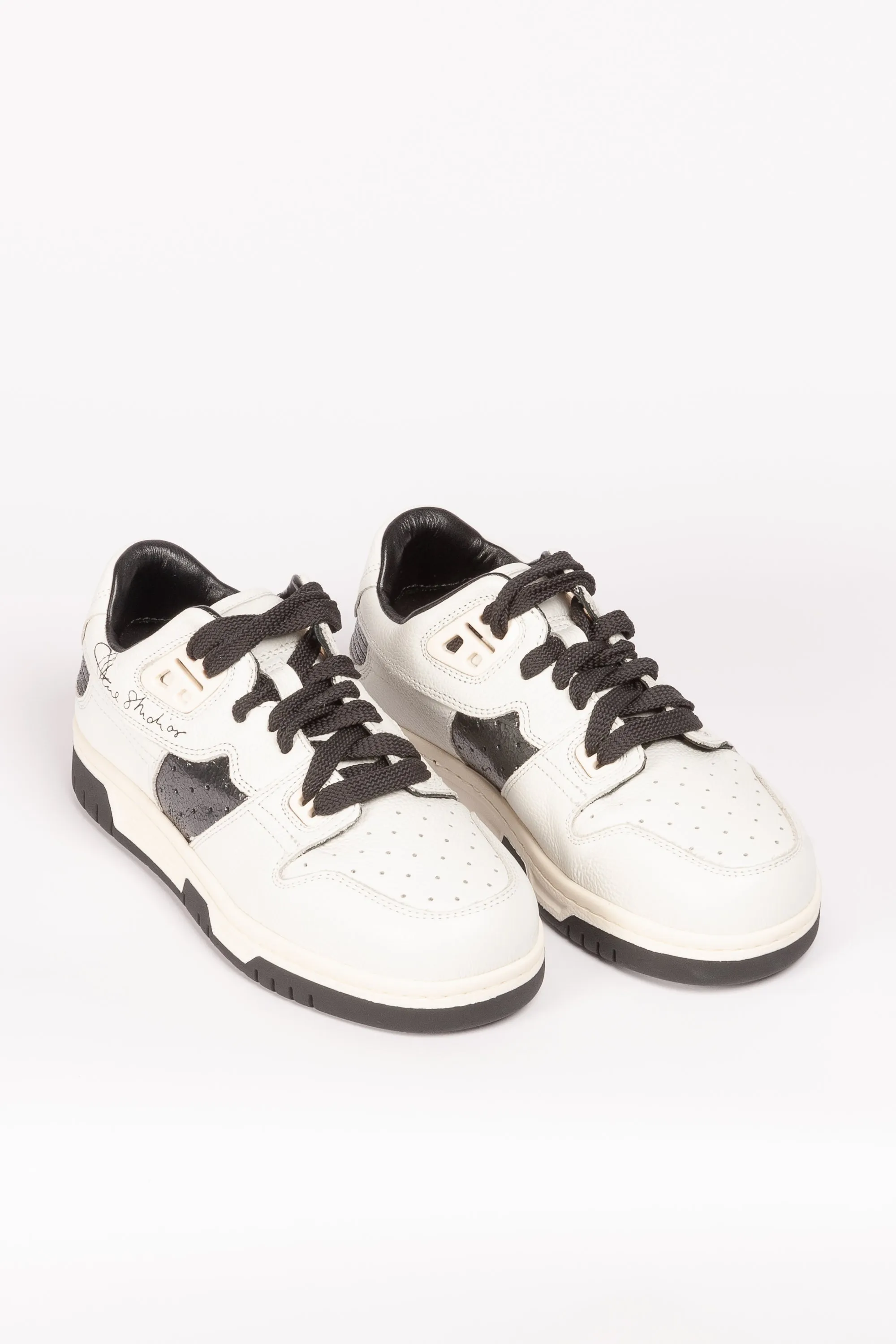 Low Top Sneakers