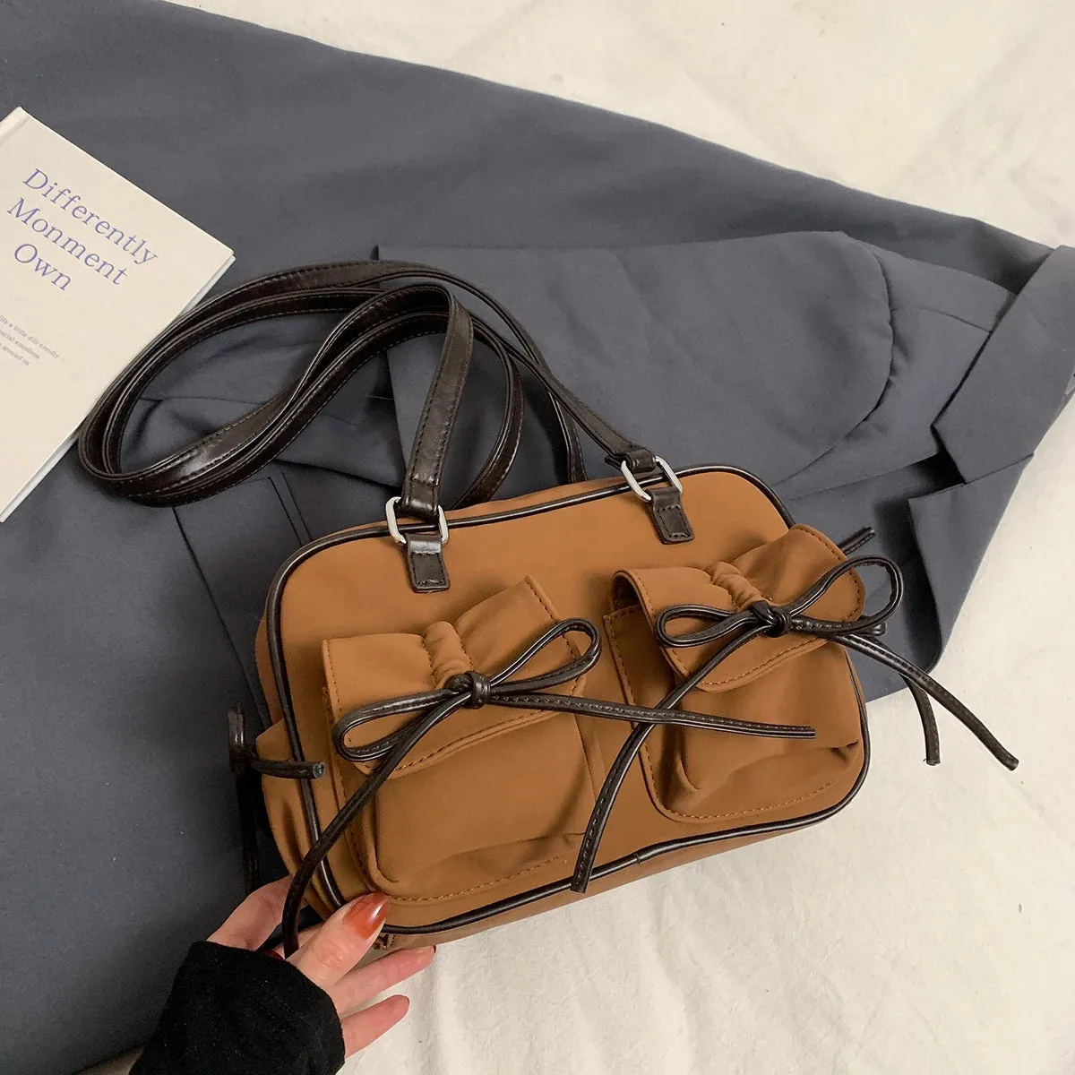 Small Bow Tie Double Pockets Underarm Bags